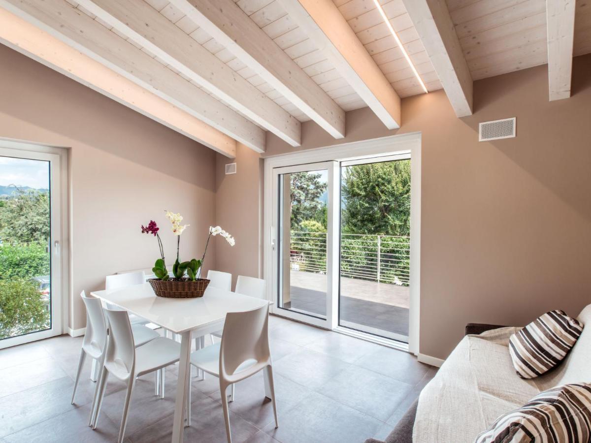 Apartment Rosa By Interhome Манерба-дель-Гарда Экстерьер фото